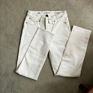 JCrew Vintage Slim Straight jeans 9' in white 25